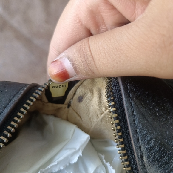 Authentic gucci marmot sling bag - Picture 3 of 13